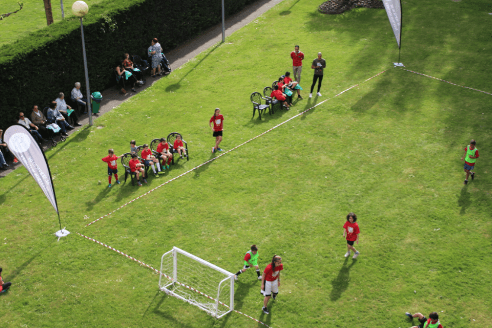 Partido infantil en la Residencia Solera La Vaguada.