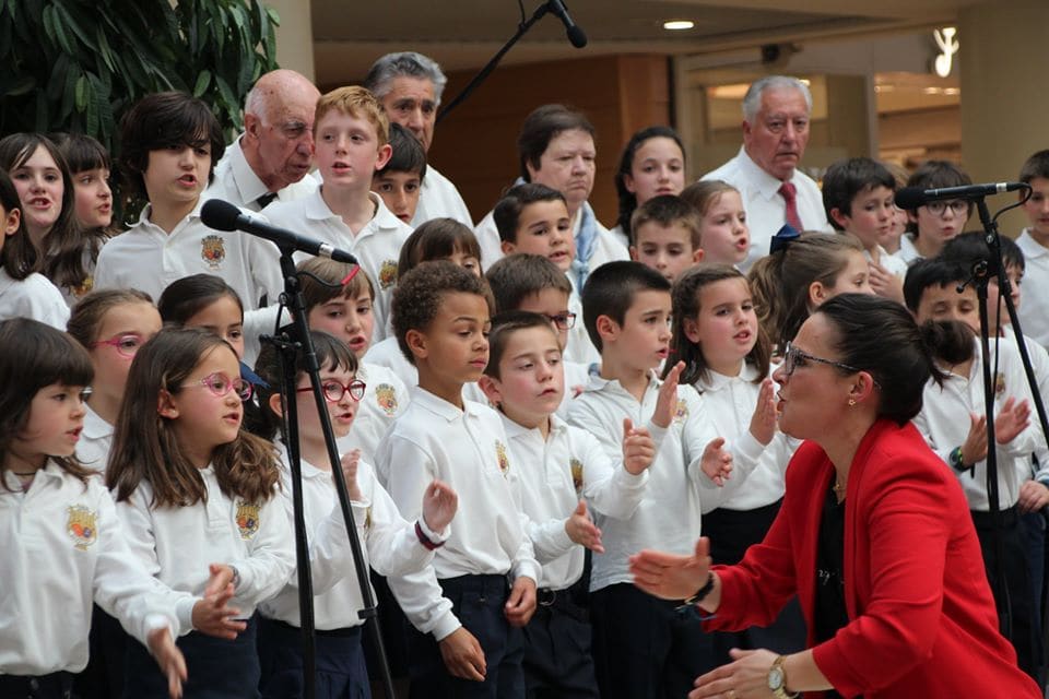 Coro Intergeneracional Mayo 2019 Centro Comercial Morea 10