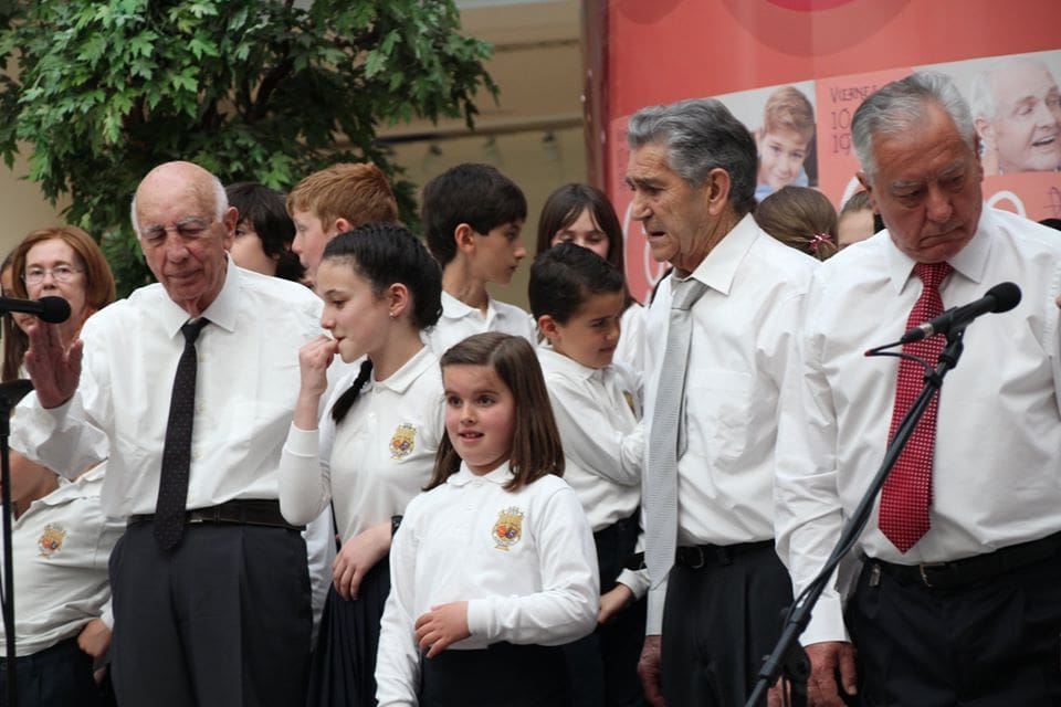 Coro Intergeneracional Mayo 2019 Centro Comercial Morea 5