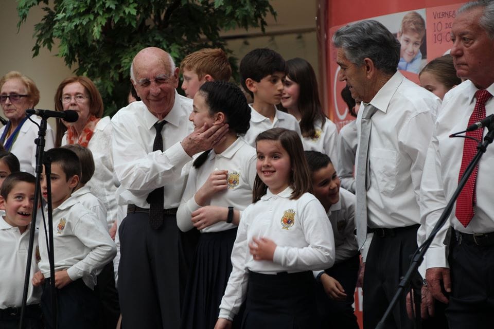 Coro Intergeneracional Mayo 2019 Centro Comercial Morea 6